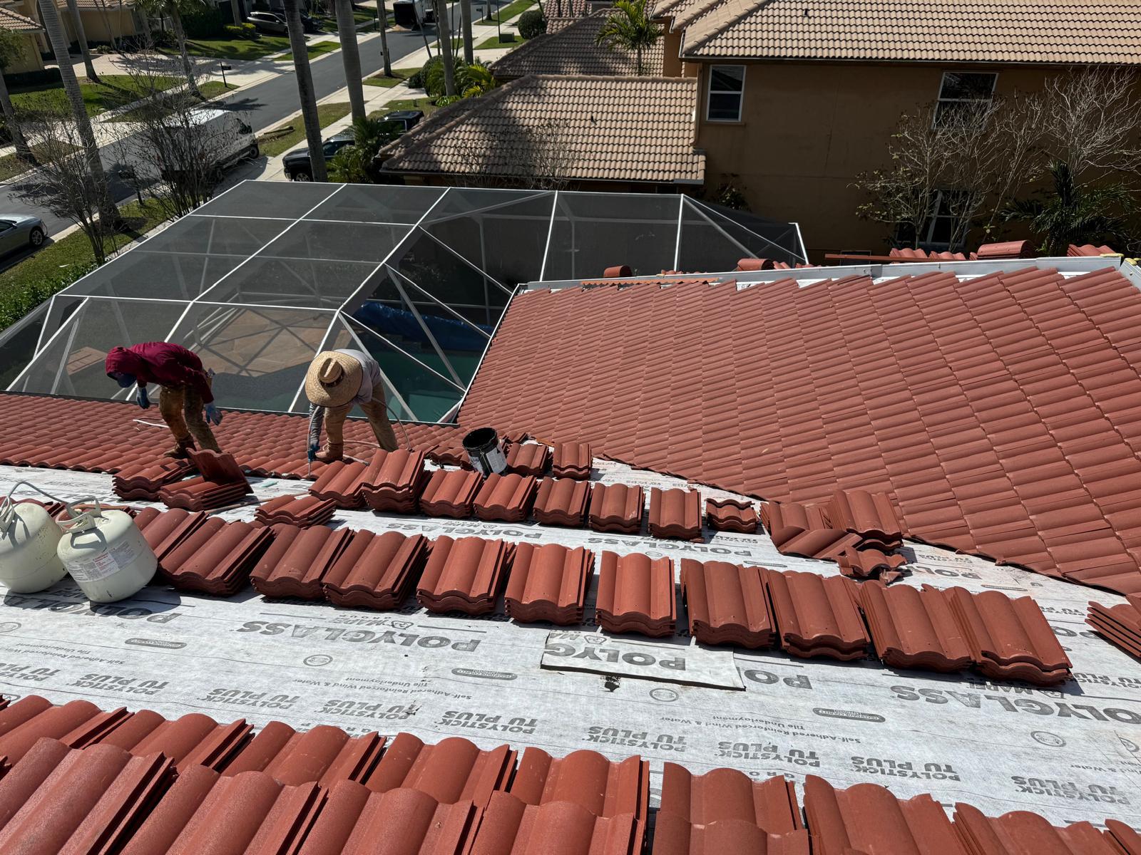 Alfla roofer working on a roof